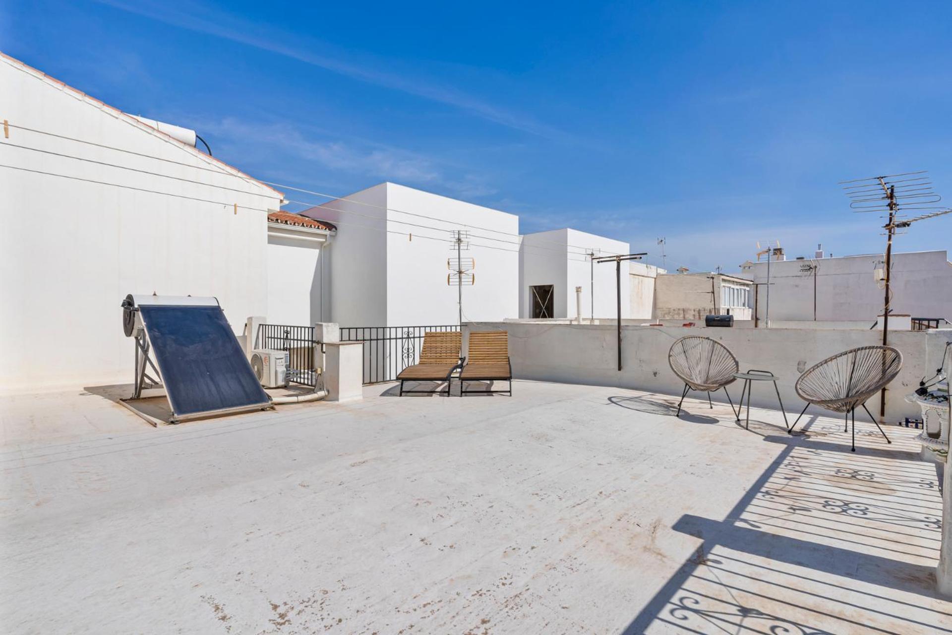 Apartment Bright Rooftop In Center By Costarentals - Ref 255 *
