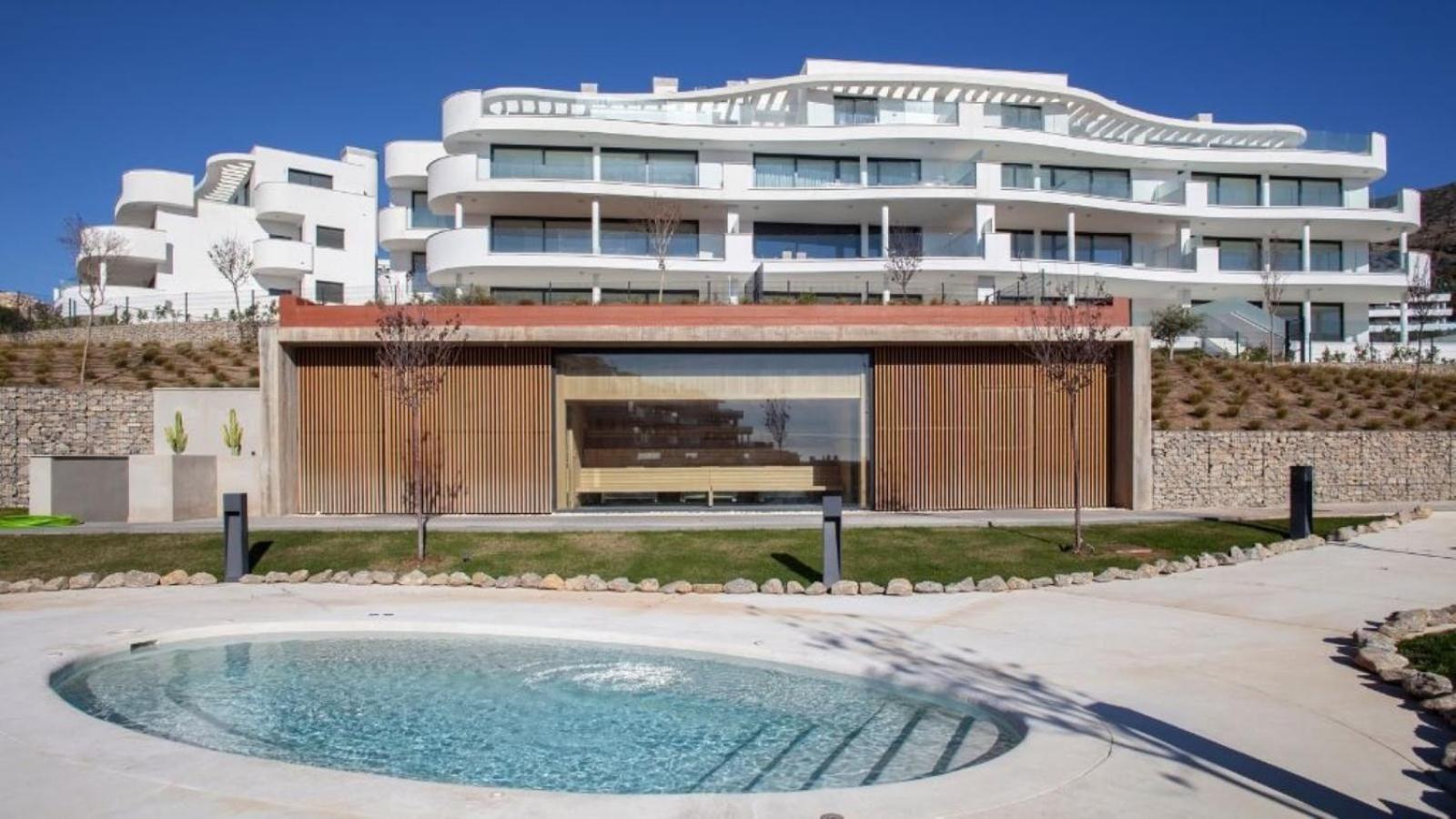Vivi Homes - Higueron Premium Wellness, Sauna, Pool & Hot Tub