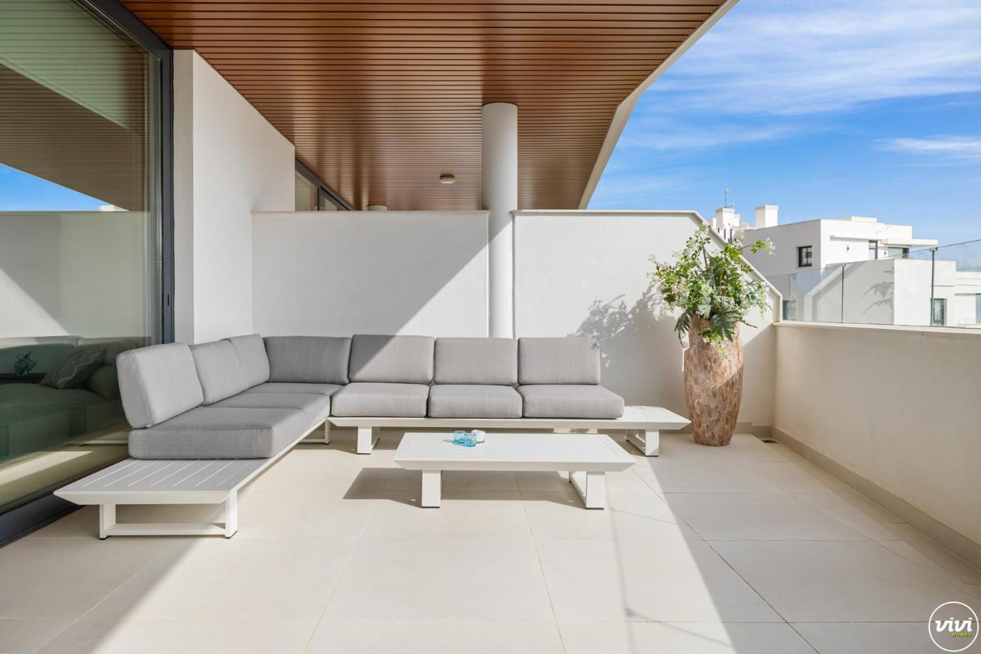Vivi Homes - Coral With Sea Views & Pool