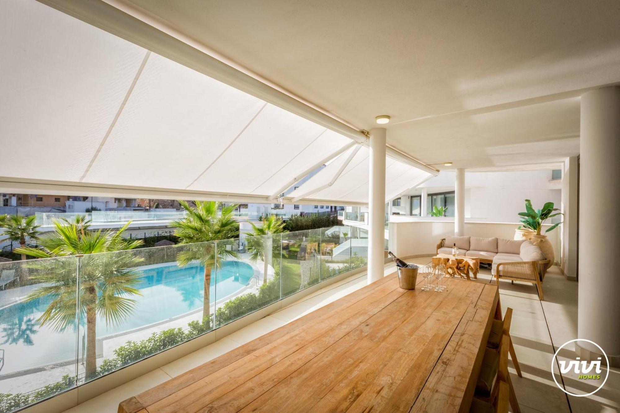 Vivi Homes - Terra Higueron Luxury, Terrace & Pool * Fuengirola