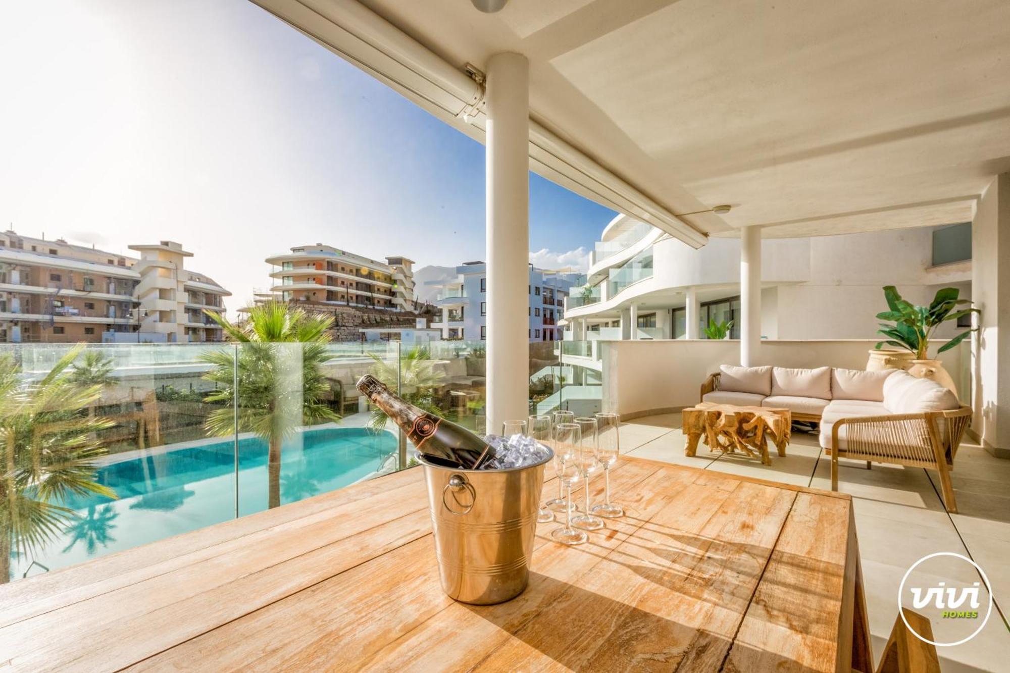 Apartamento Vivi Homes - Terra Higueron Luxury, Terrace & Pool