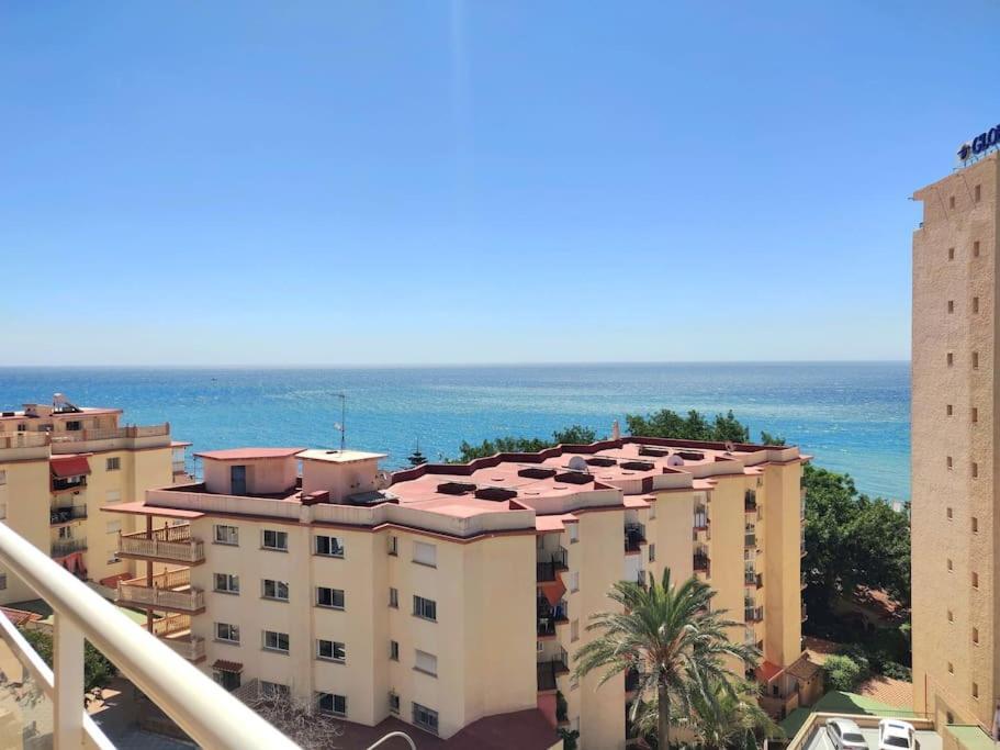 Moderno Con Vistas Al Mar, Piscina & Parking Fuengirola