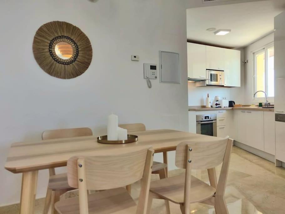 Moderno Con Vistas Al Mar, Piscina & Parking Apartment *