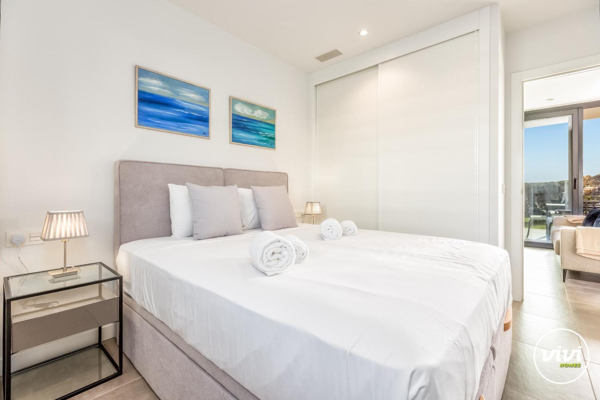 Vivi Homes - Higueron Premium Wellness, Sauna, Pool & Hot Tub