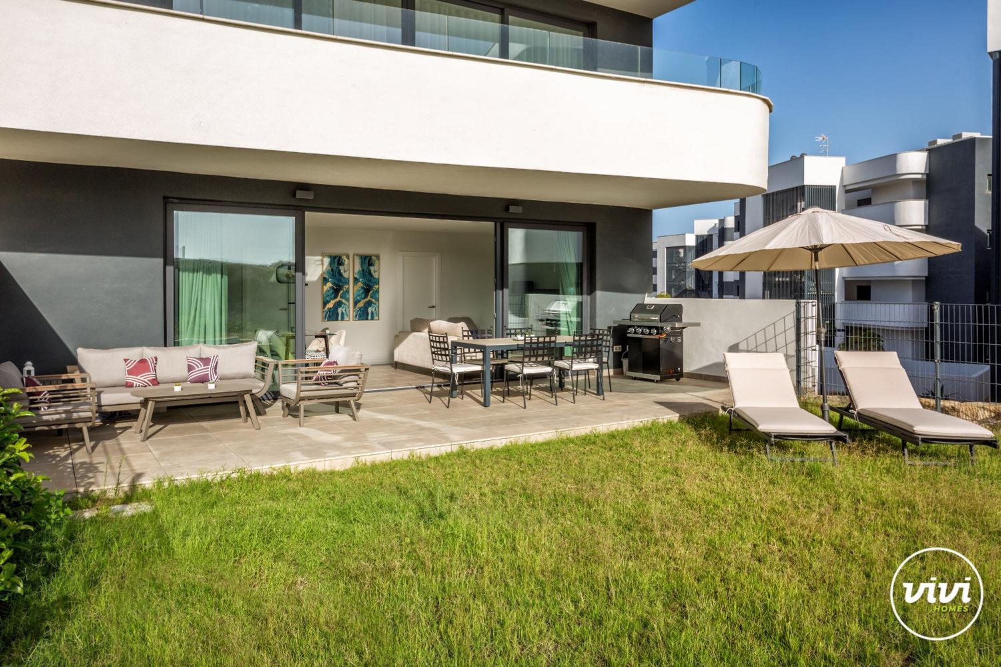 Vivi Homes - Higueron Premium Wellness, Sauna, Pool & Hot Tub * Fuengirola
