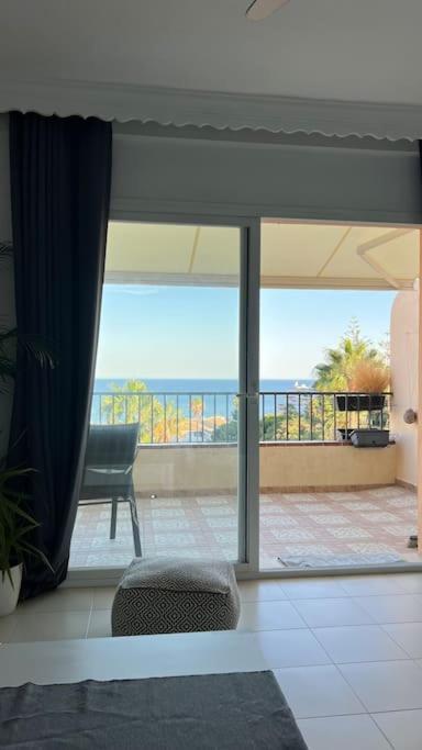 Marina Del Sol 121 Appartement *