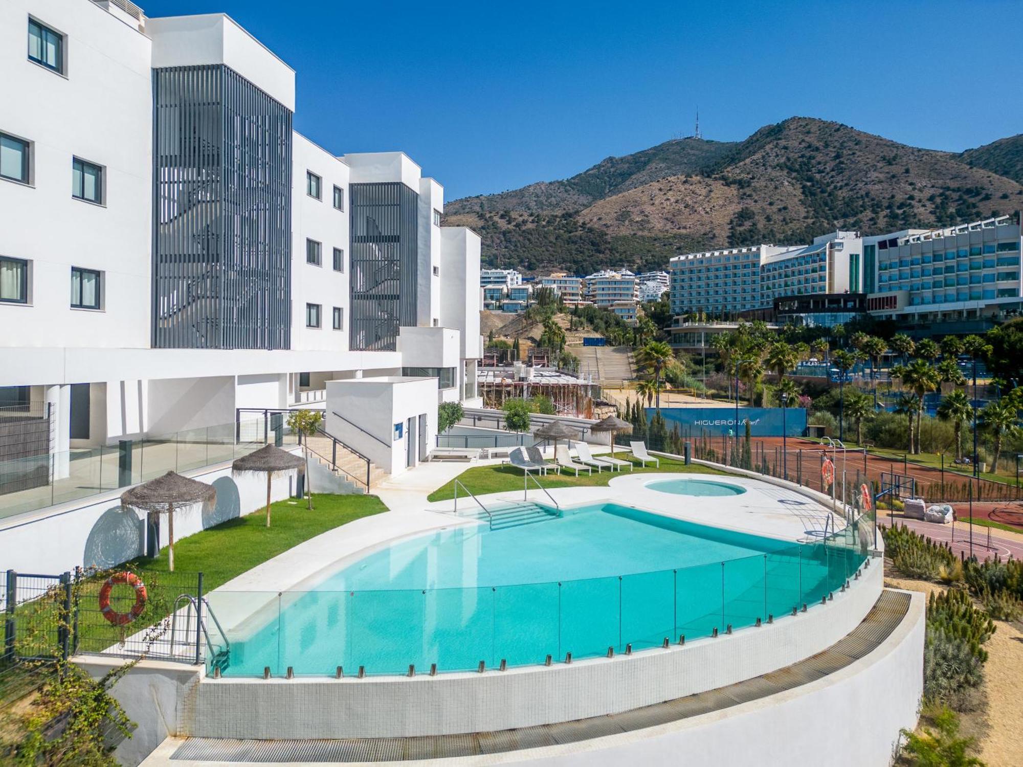 Higueron West By Gms Fuengirola
