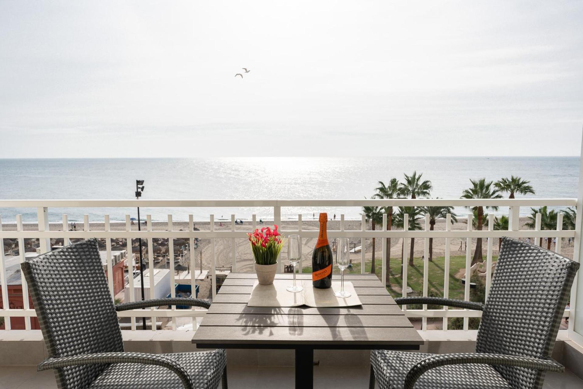 Malagasuite Impressive Seaviews *
