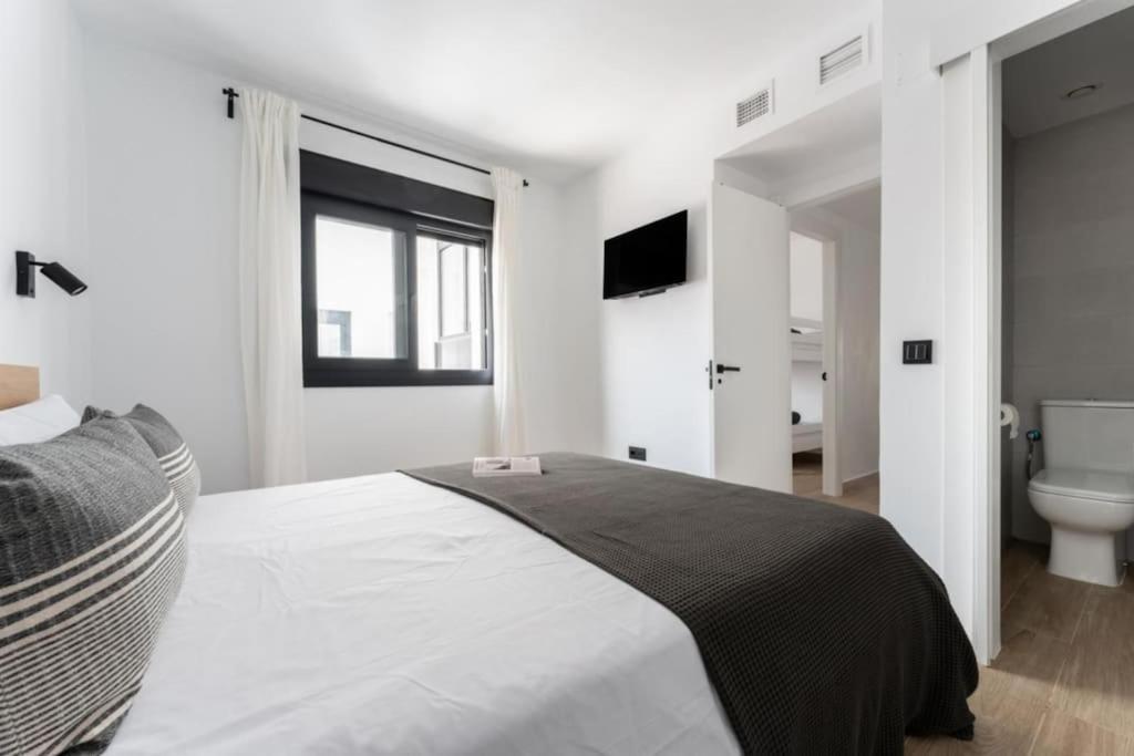 Ct 326 - Faro's Center - Close To & Amenities Apartamento Fuengirola