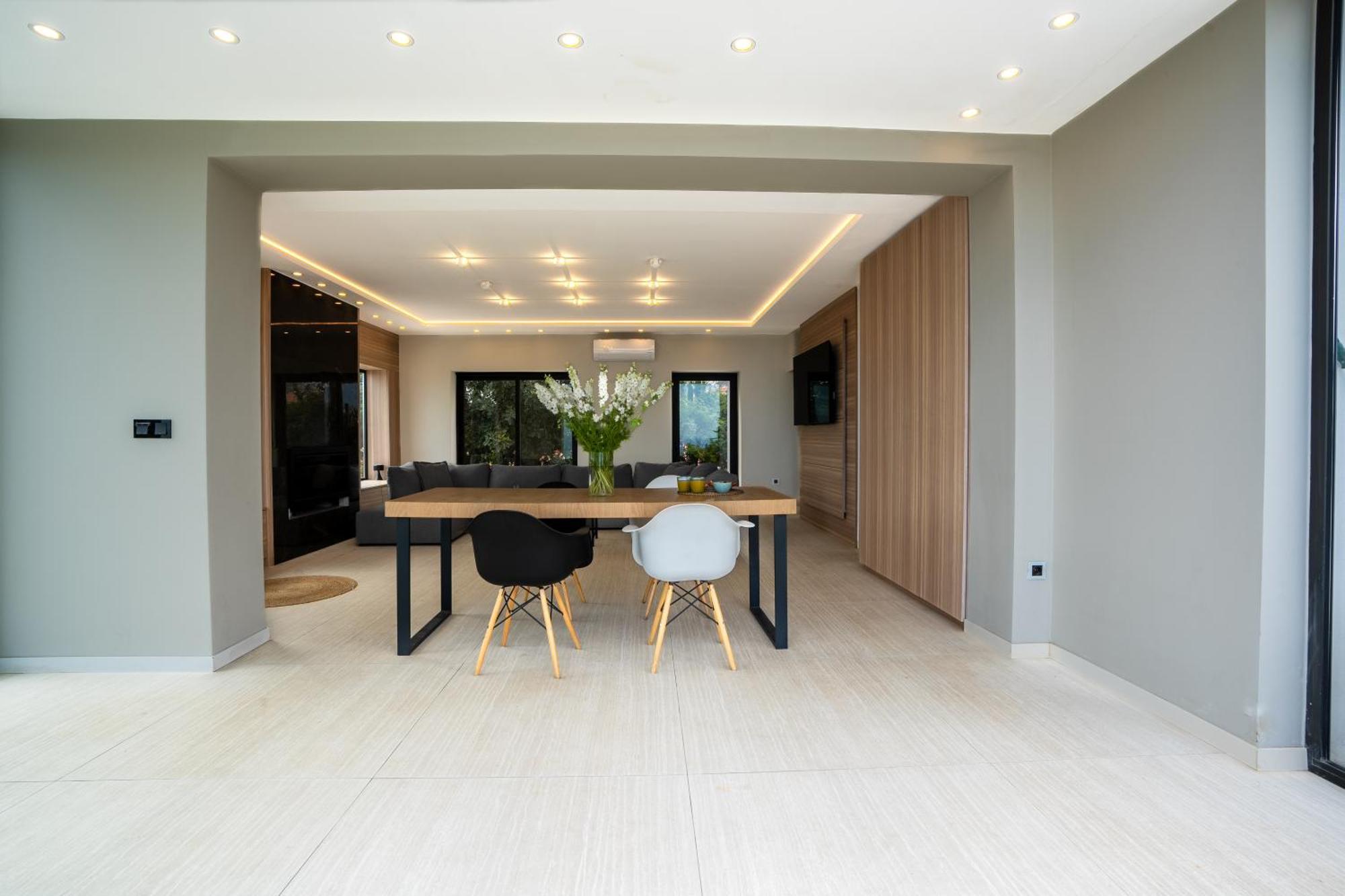 Amistad In With Private Pool And Sea Views Fuengirola