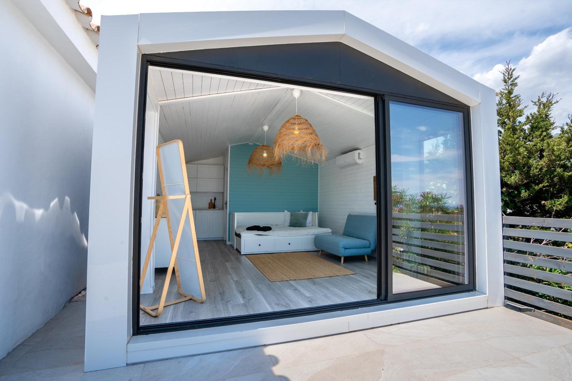 Amistad In With Private Pool And Sea Views Fuengirola