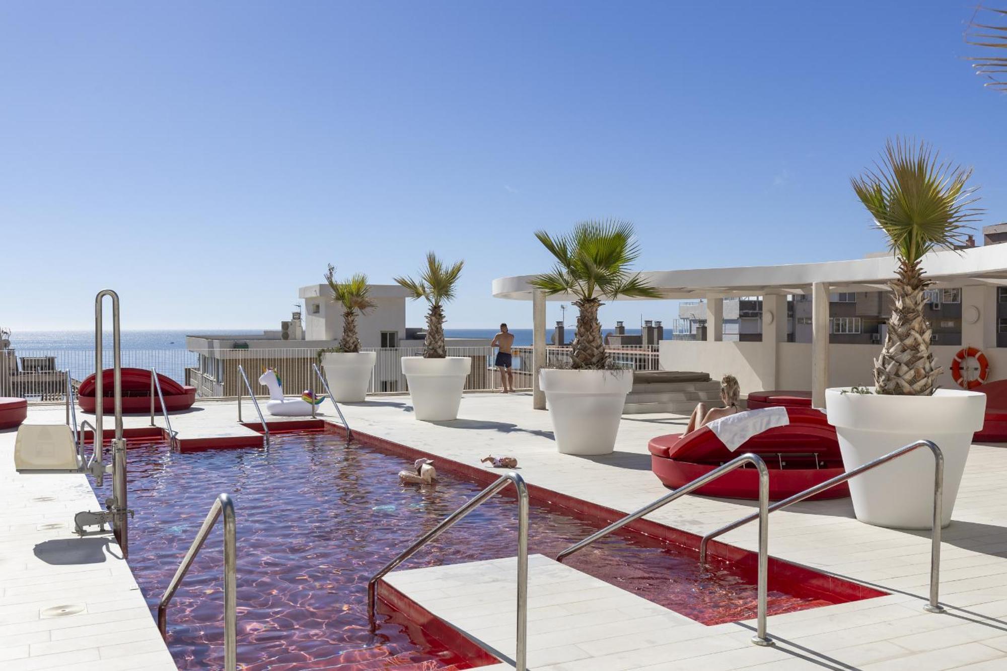 Stunning Seaside In Carvajal Apartment Fuengirola