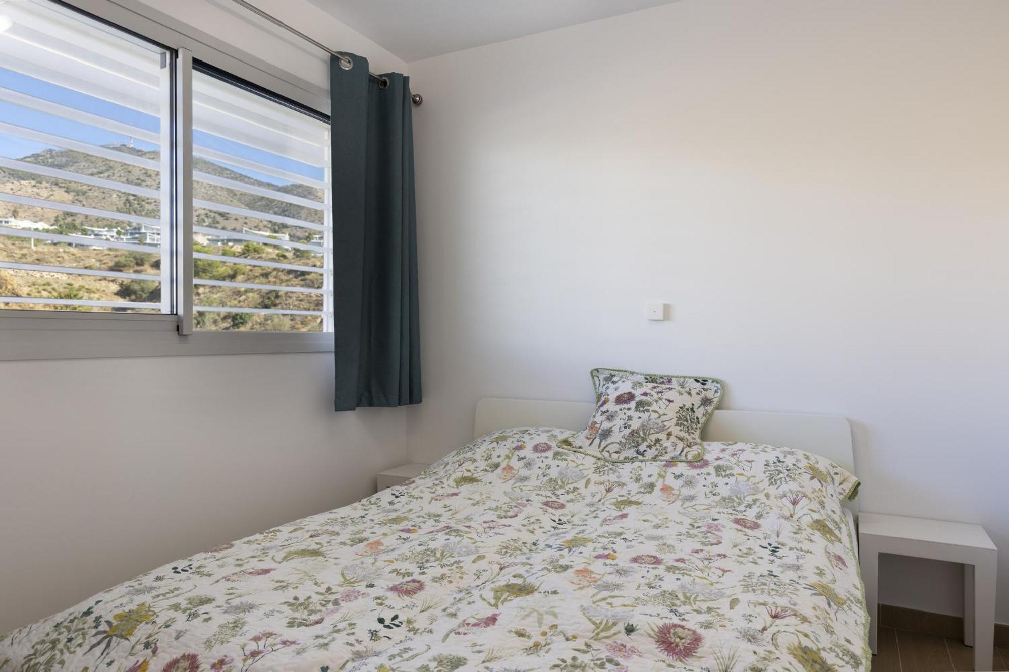 Stunning Seaside In Carvajal * Fuengirola