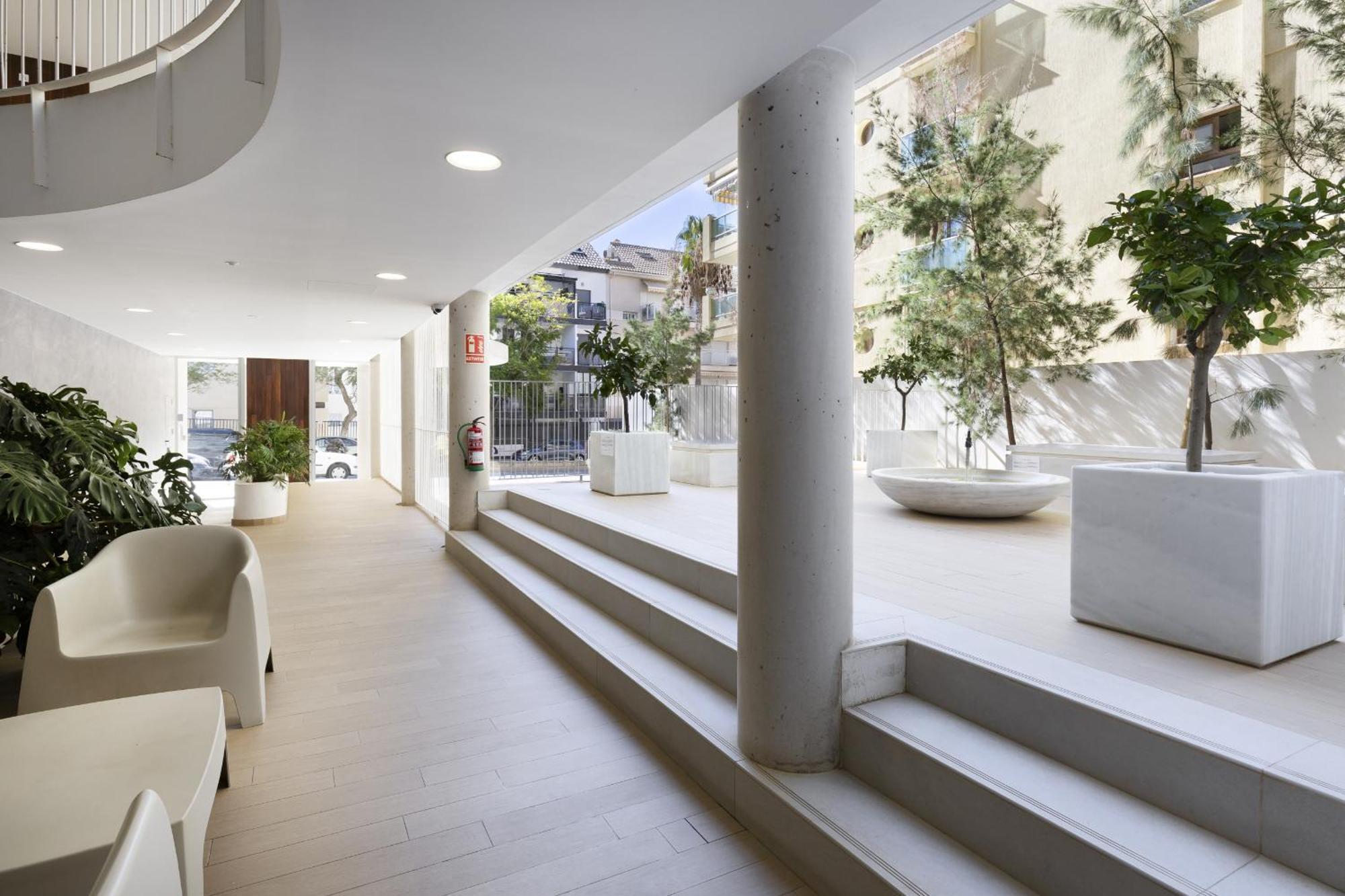 Stunning Seaside In Carvajal Apartment Fuengirola