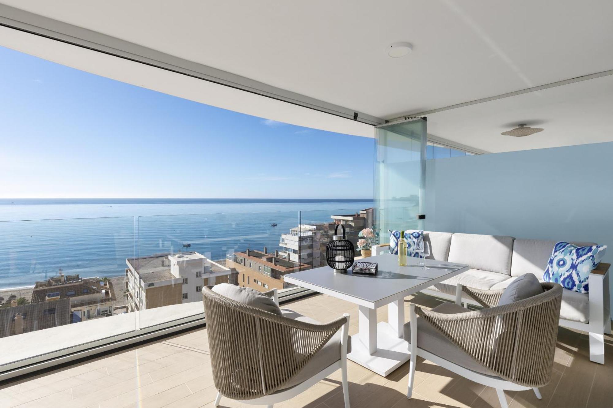 Stunning Seaside In Carvajal Apartment Fuengirola