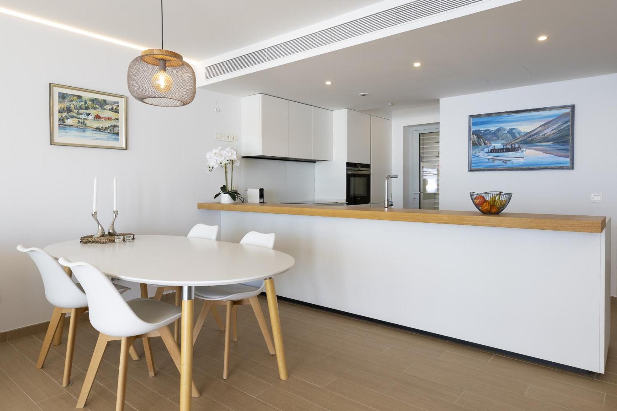 Stunning Seaside In Carvajal Apartment