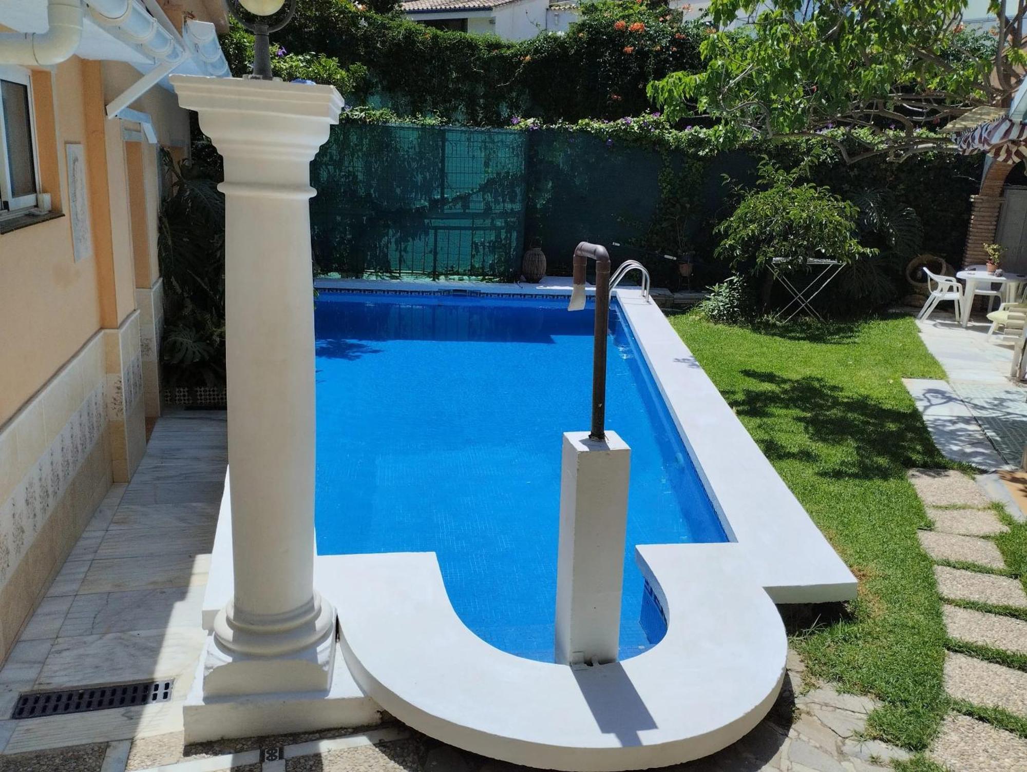 Holiday home Spacious House With Private Pool Near *