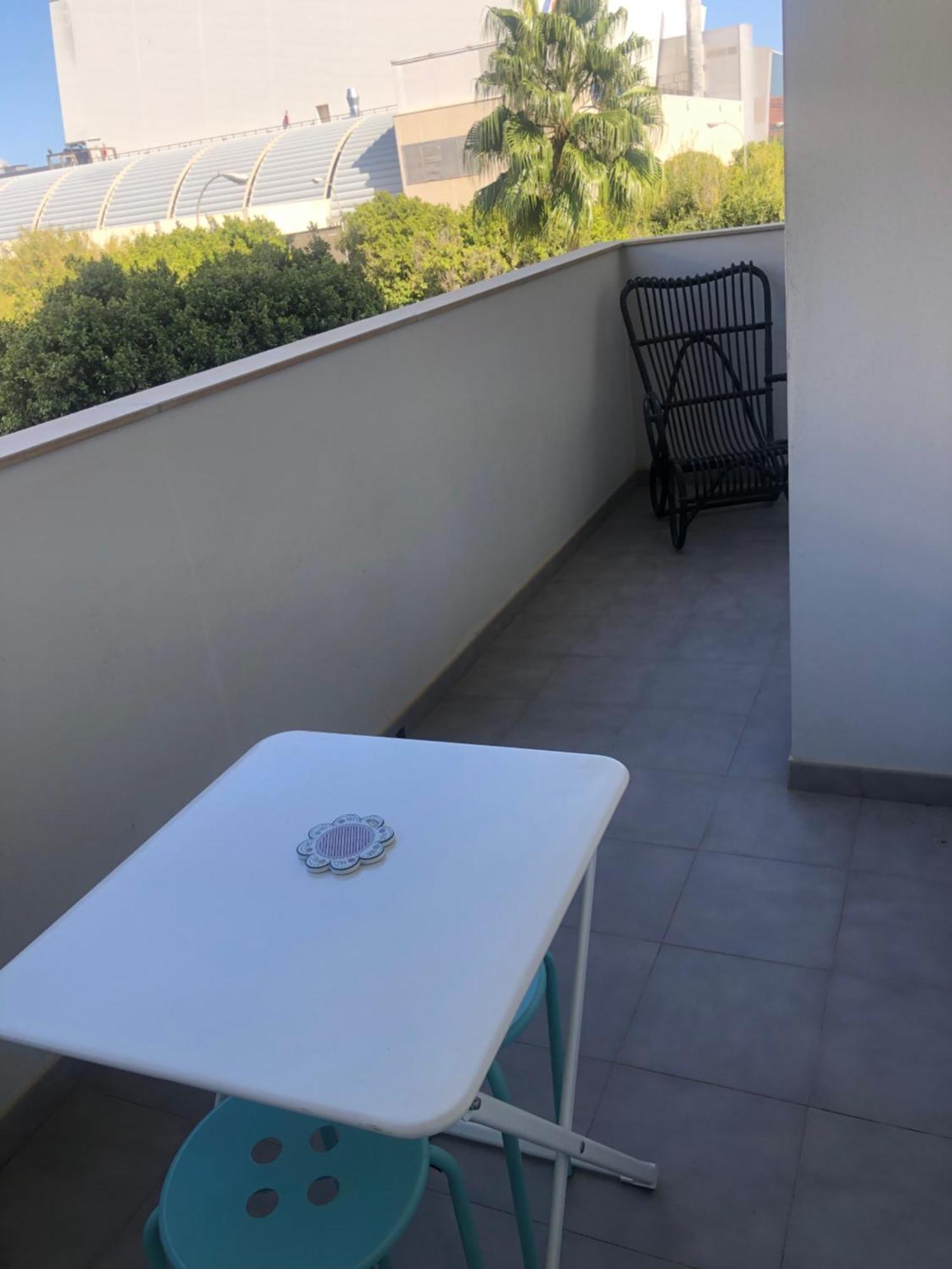 Apartamento Con Piscina, Cerca Del Mar Y De 1 Centro Comercial *