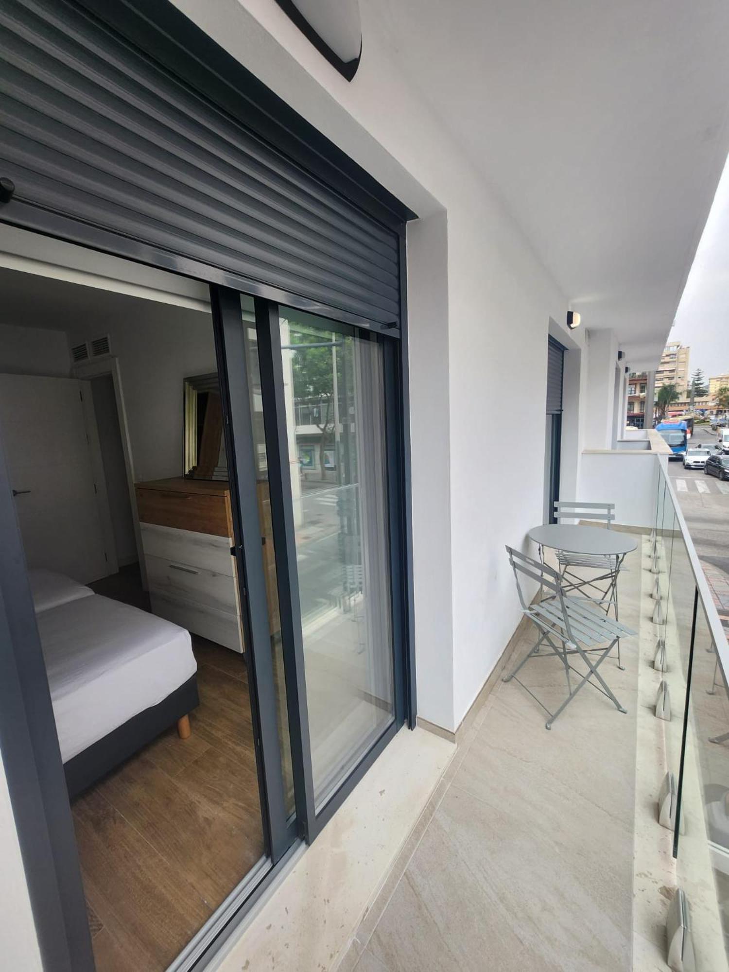 Novamar Apartamentos, Independientes Con Terraza, Dos Dormitorios, Salon Y Cocina Independiente, Ubicados En Centro De Y A La Playa, Wifi De Alta Velocidad