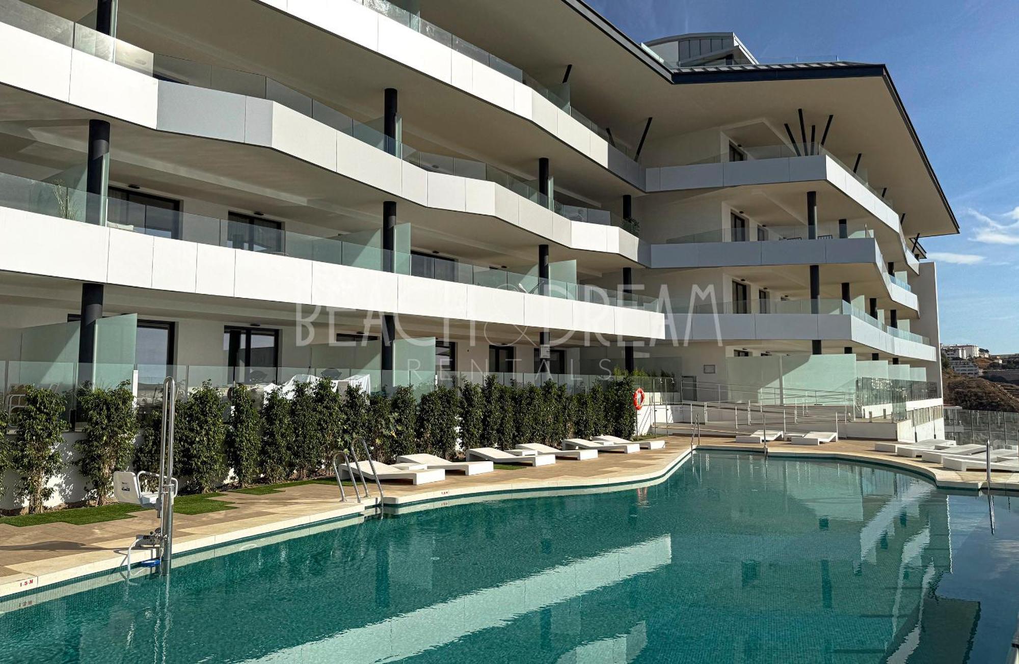 Lovely With Incredible Views - Fantastic Apartment