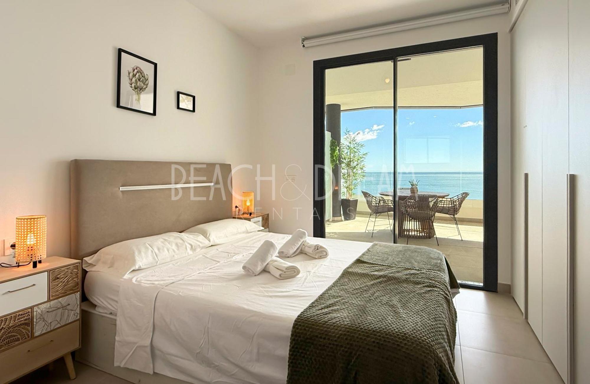 Lovely With Incredible Views - Fantastic Apartment