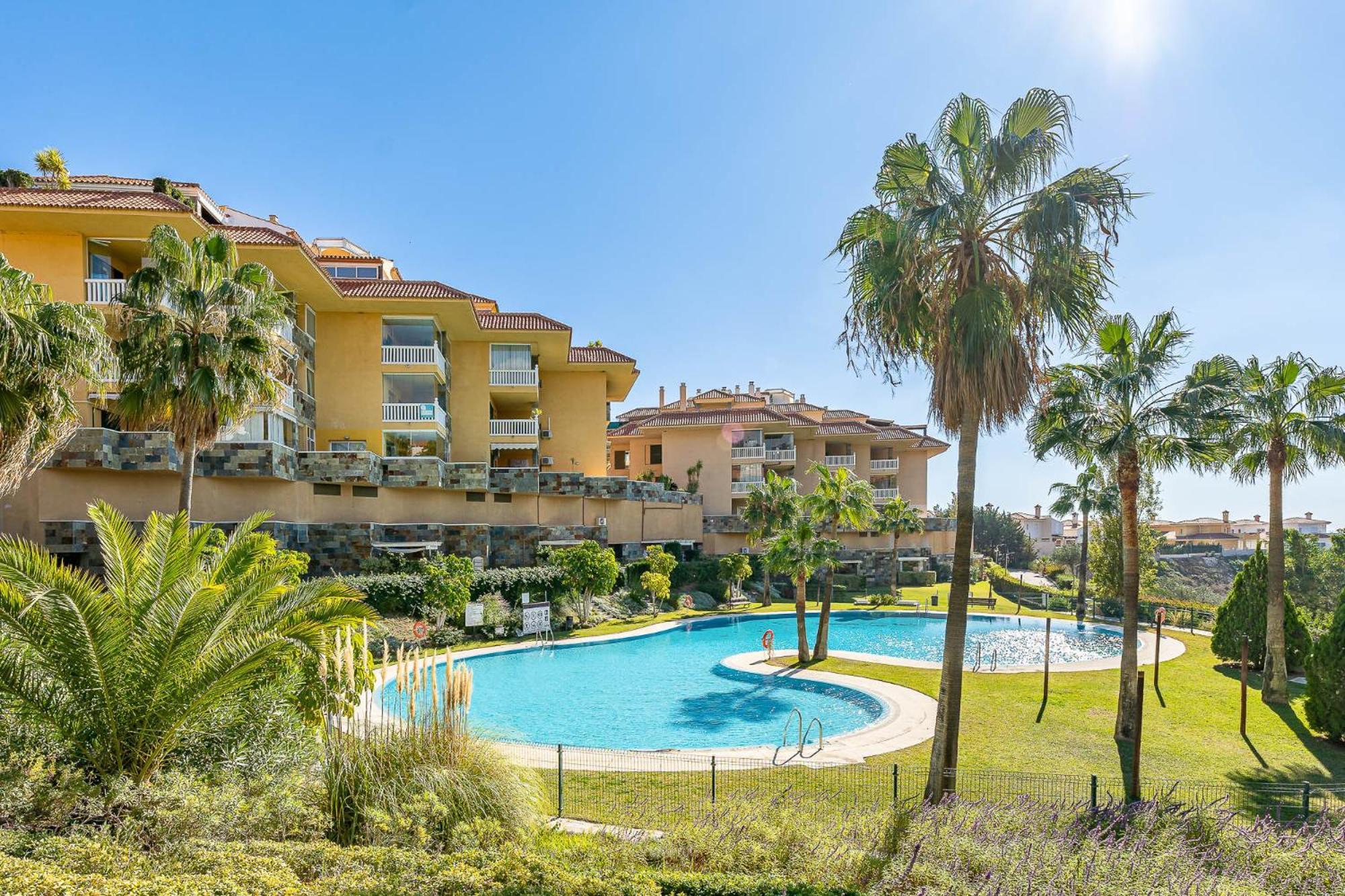 797 - Espacioso Piso En El Higueron Apartment *