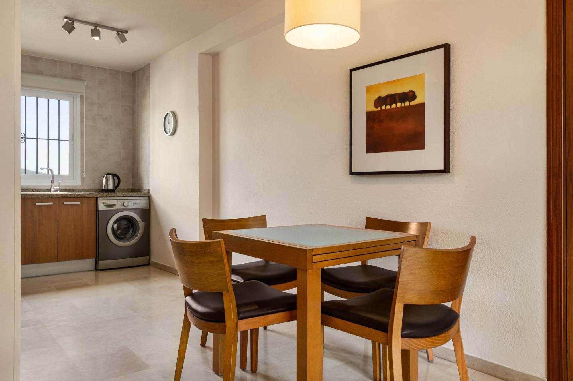 Aparthotel Ramada & By Wyndham Costa Del Sol 3*