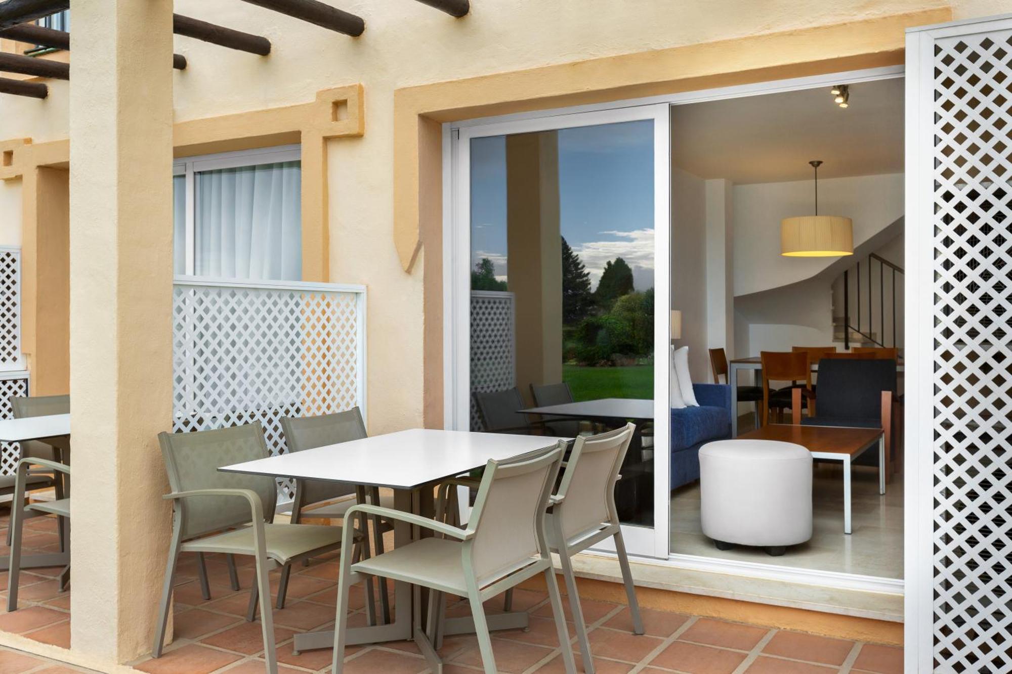 Aparthotel Ramada & By Wyndham Costa Del Sol Fuengirola