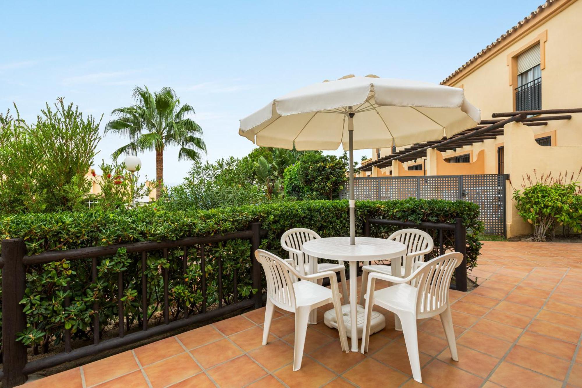 Aparthotel Ramada & By Wyndham Costa Del Sol