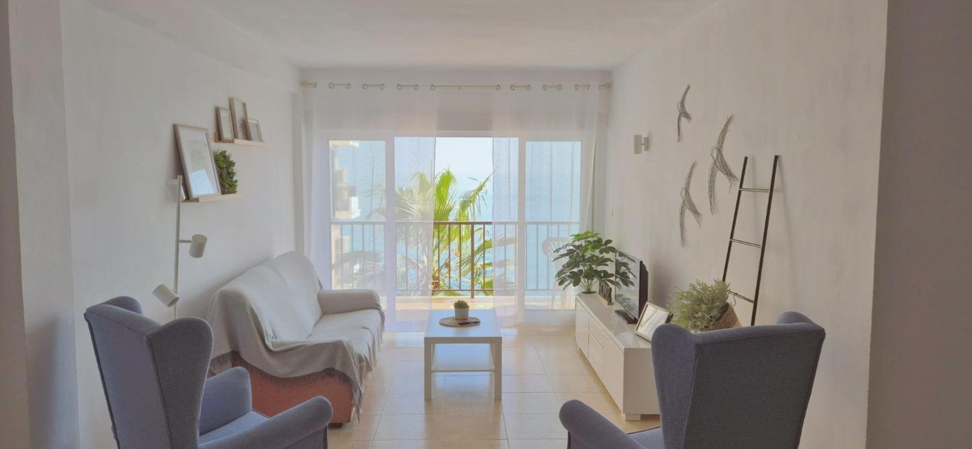 Apartment Con Piscina En La Primera Linea De Playa De Fuengirola