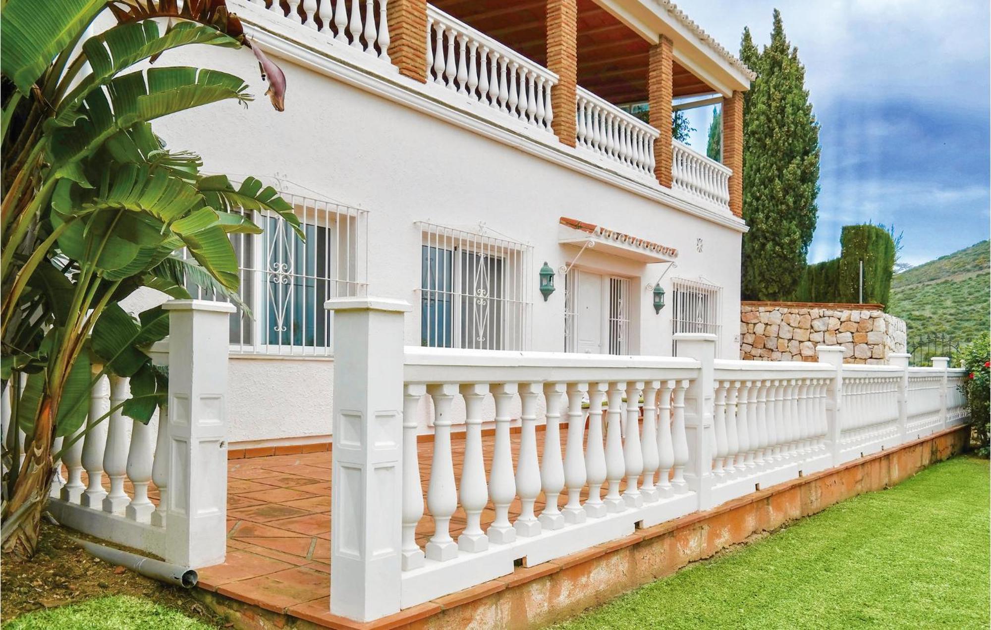 6 Bedroom Stunning In Lagunas De Mijas Сasa de vacaciones Fuengirola