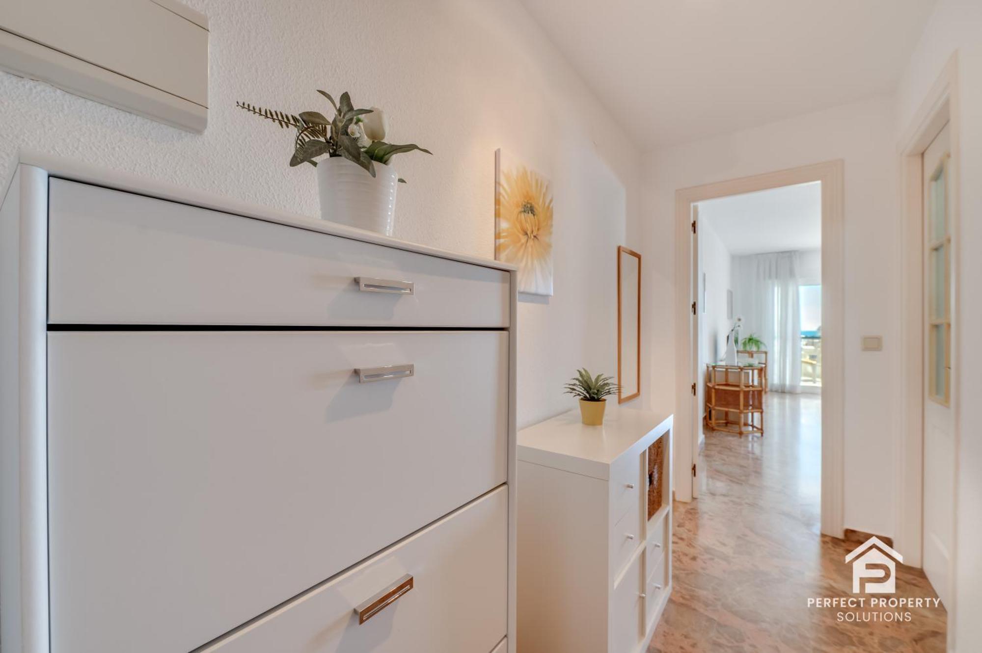 Cozy 2br With Sea View, Pools, Parking By Castillo Apartment