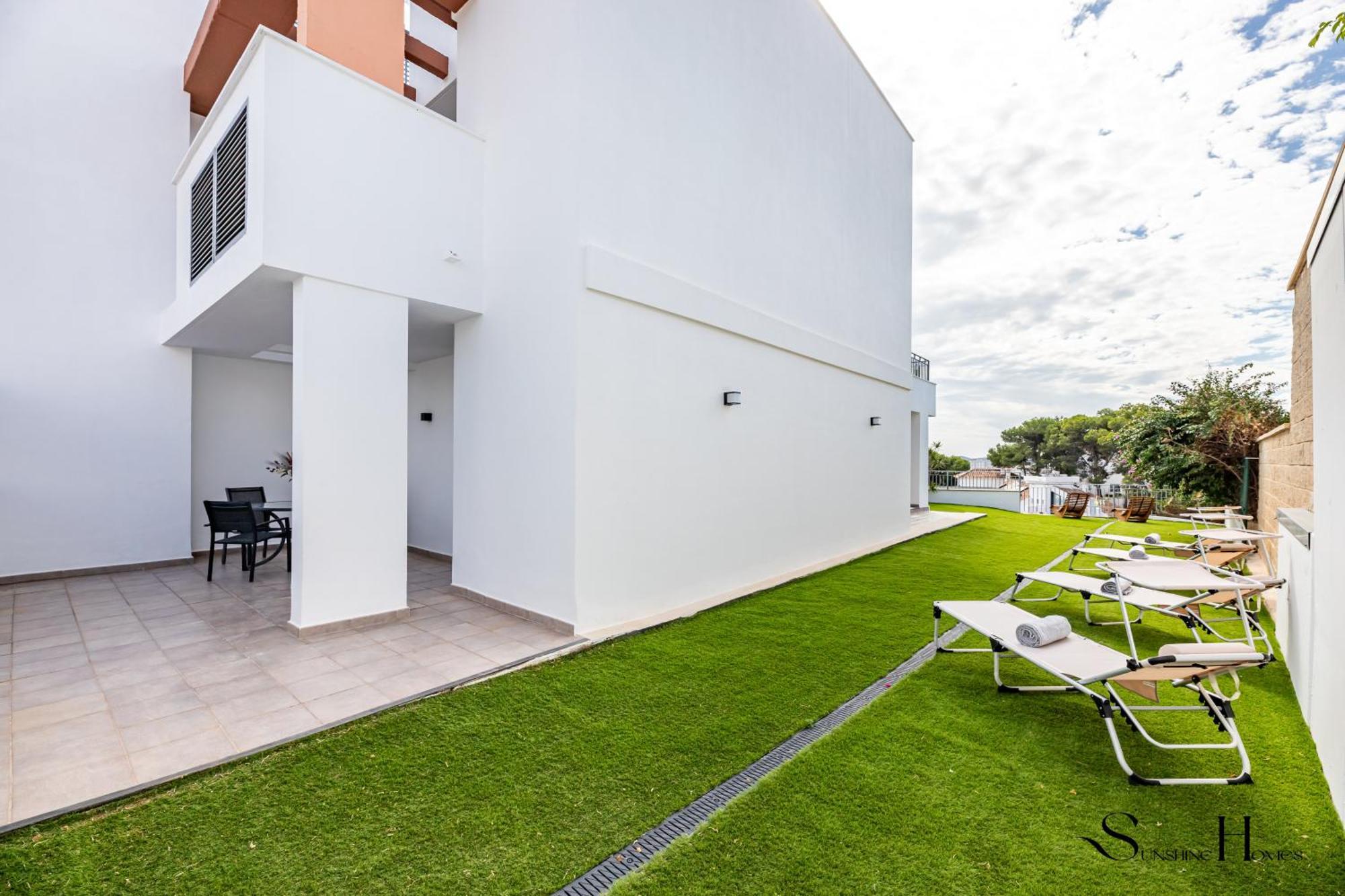 Luxury Townhouse With Rooftop Sauna & Jacuzzi Holiday home *