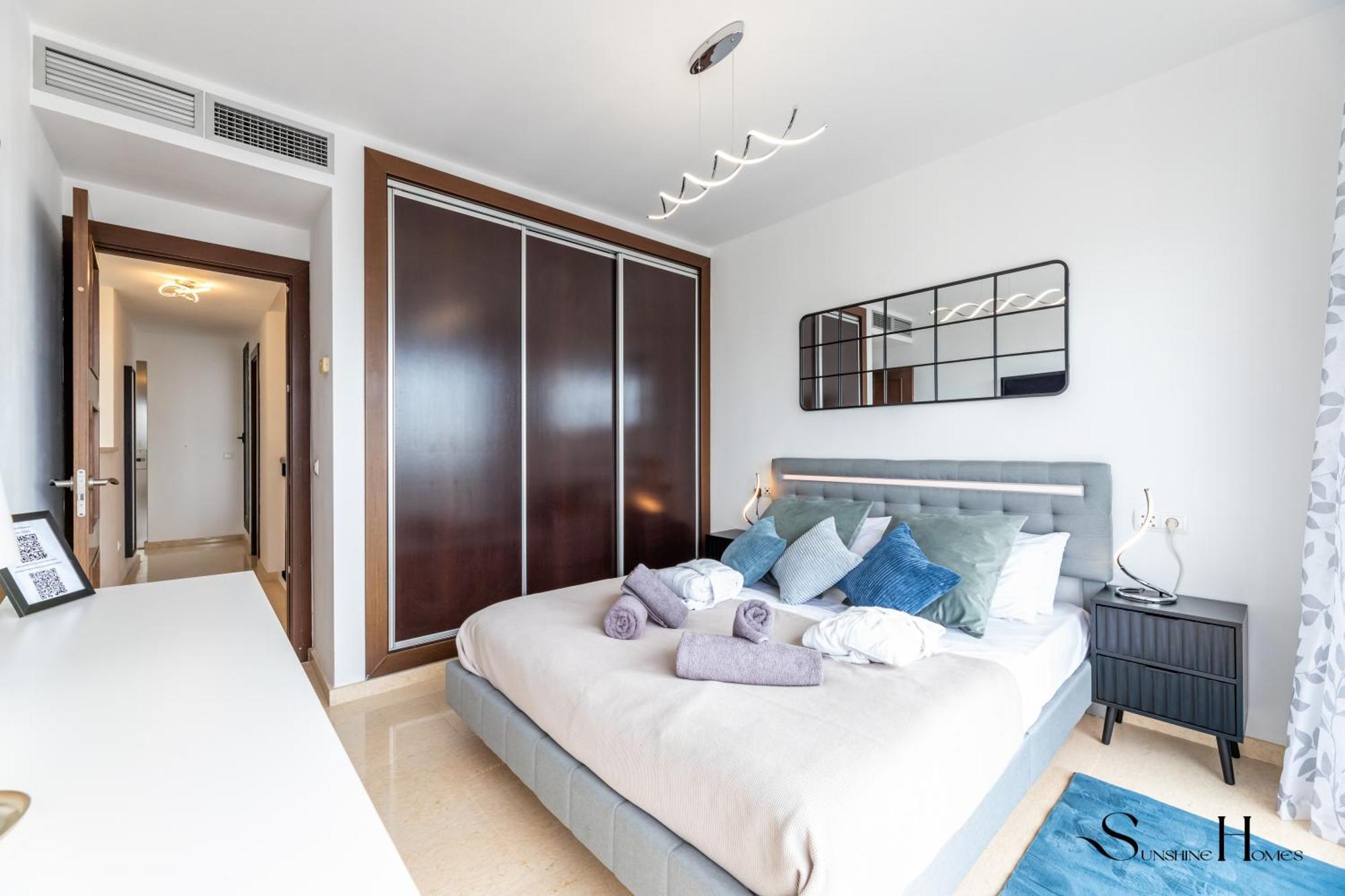 Luxury Townhouse With Rooftop Sauna & Jacuzzi Fuengirola