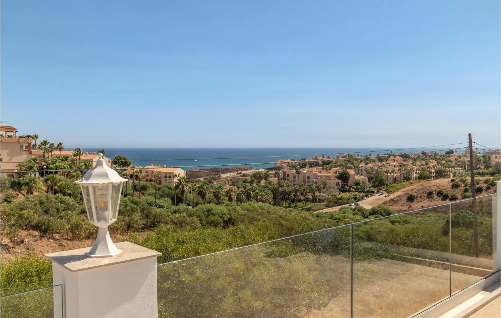 Holiday home 7 Bedroom Beautiful In Lagunas De Mijas