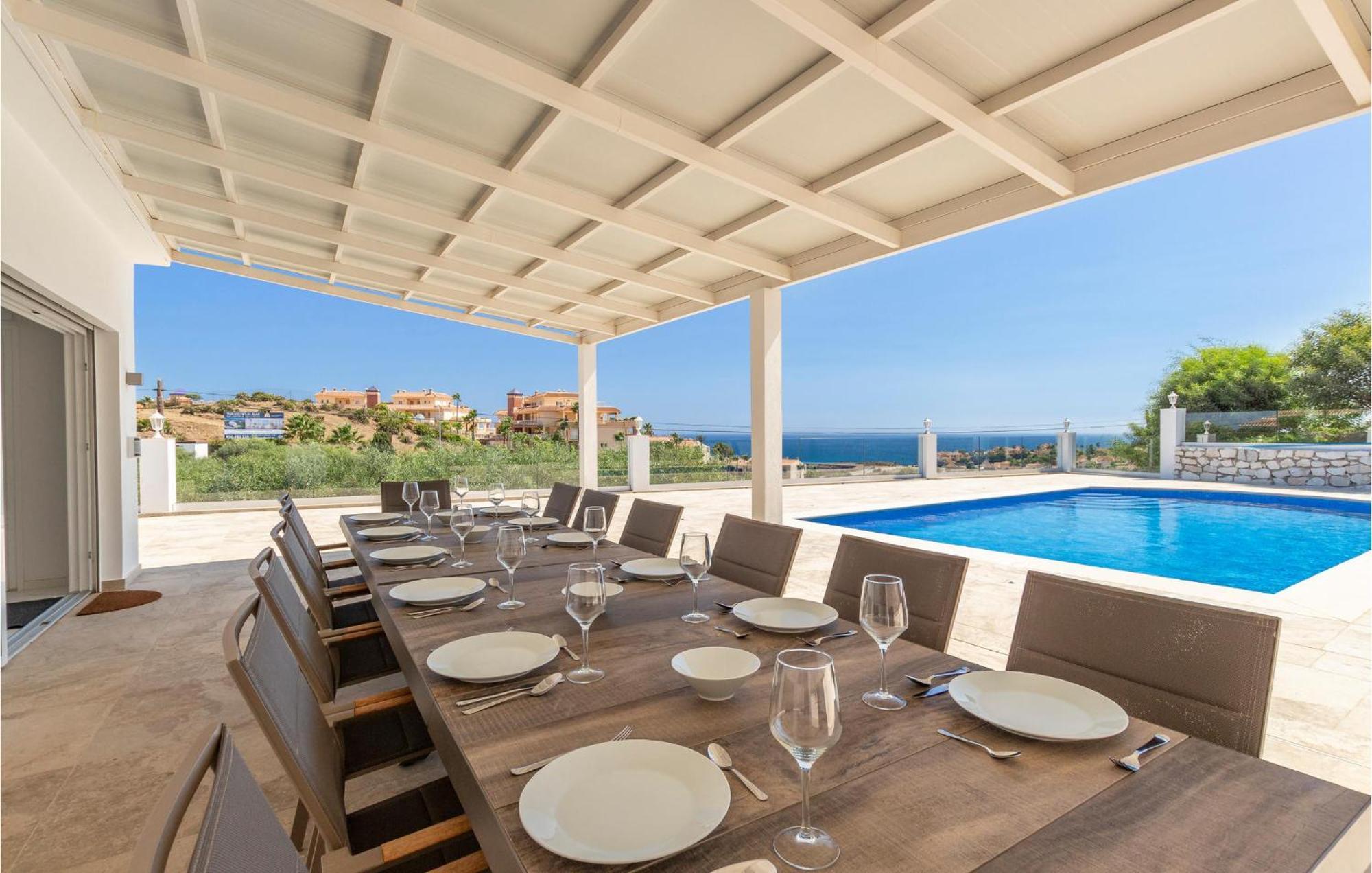 7 Bedroom Beautiful In Lagunas De Mijas * Fuengirola