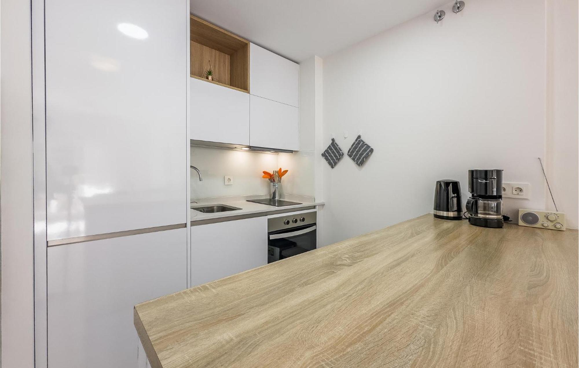 Apartamento Gorgeous In With Wifi *