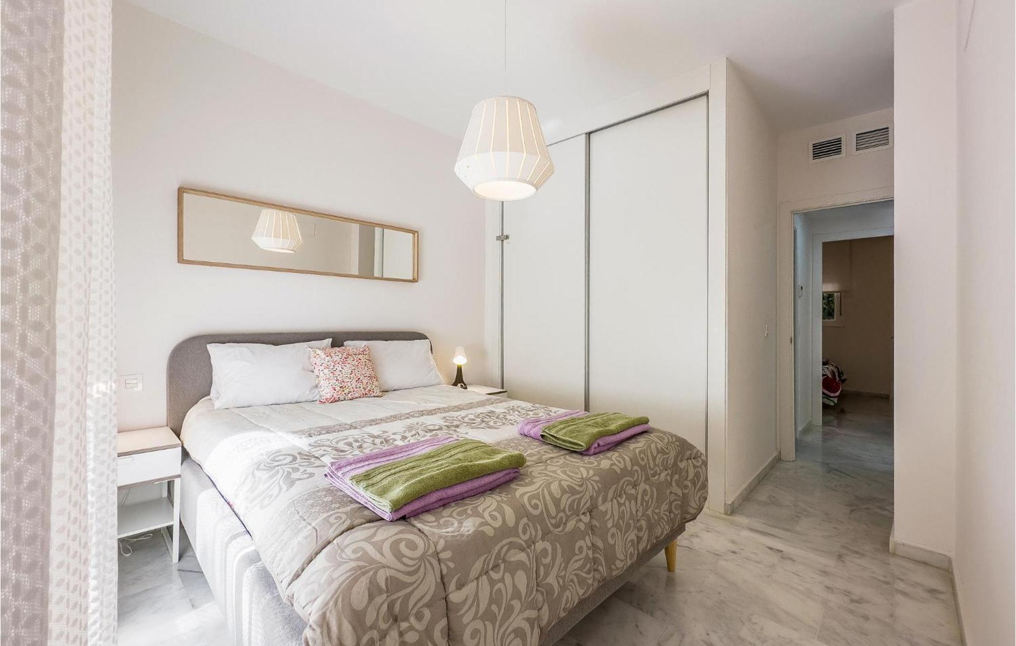 Apartamento Gorgeous In With Wifi *