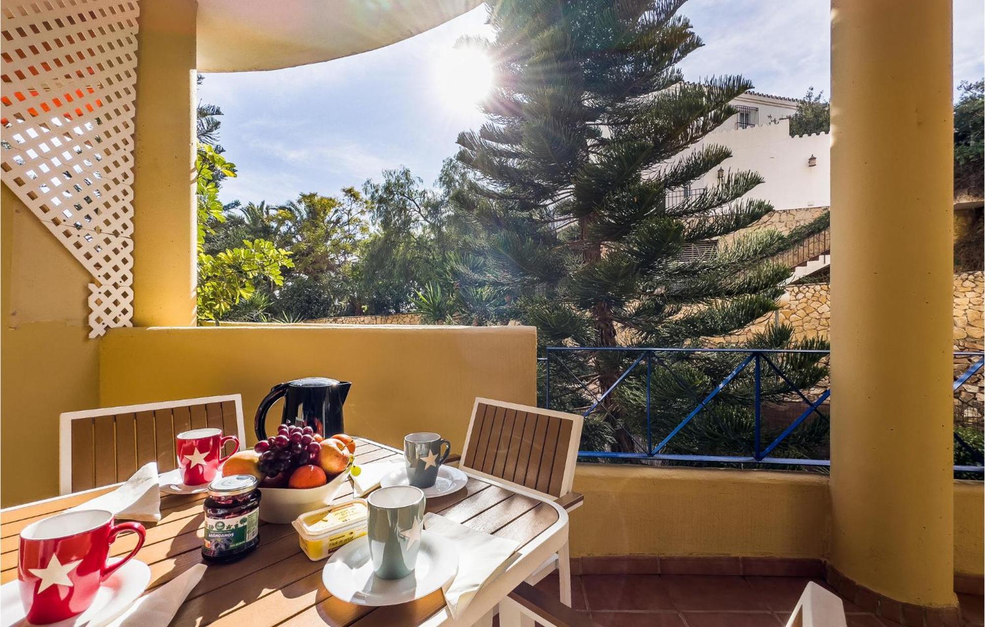 Apartamento Gorgeous In With Wifi Fuengirola