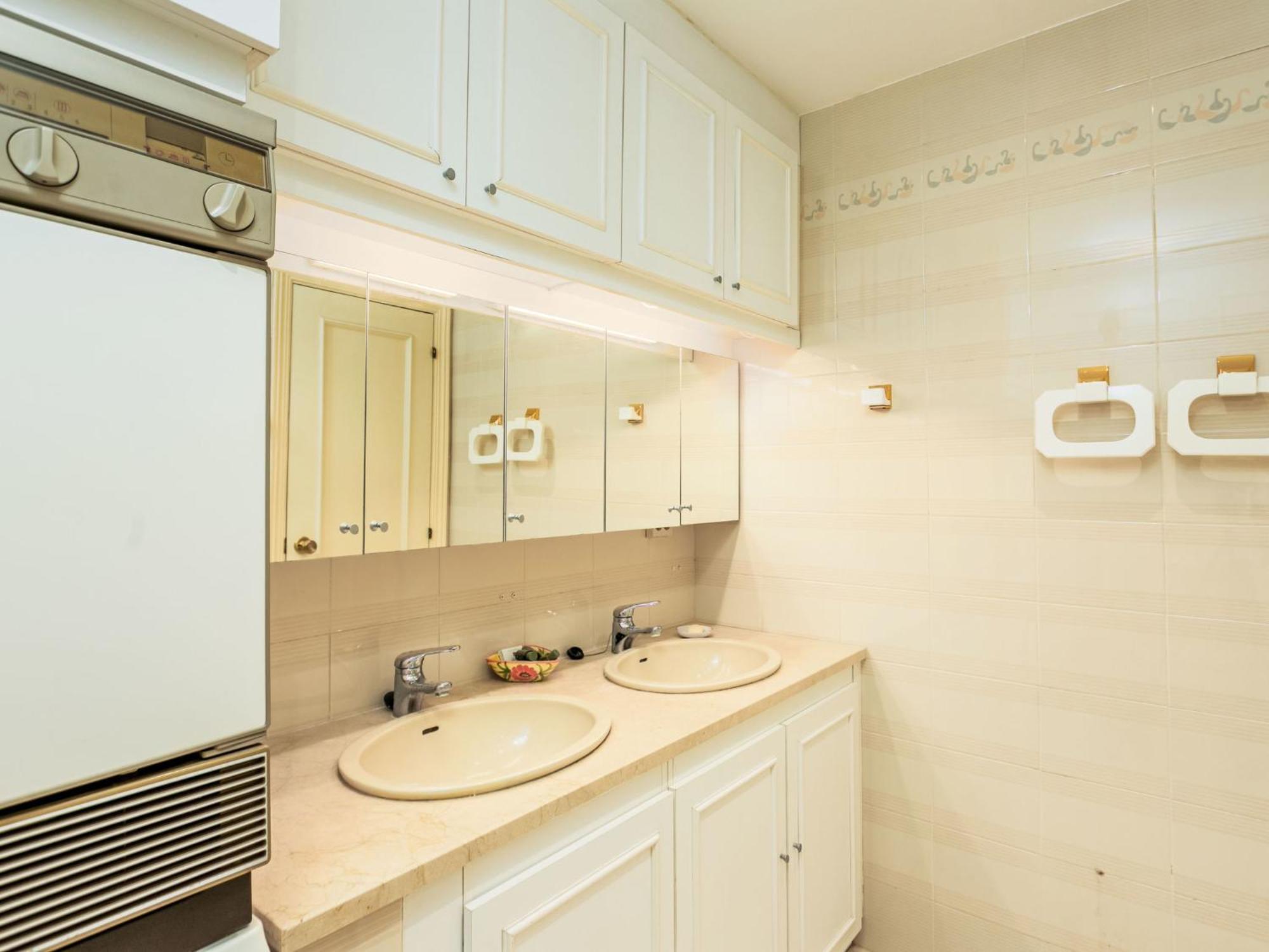 Edificio El Rey-2 By Interhome *