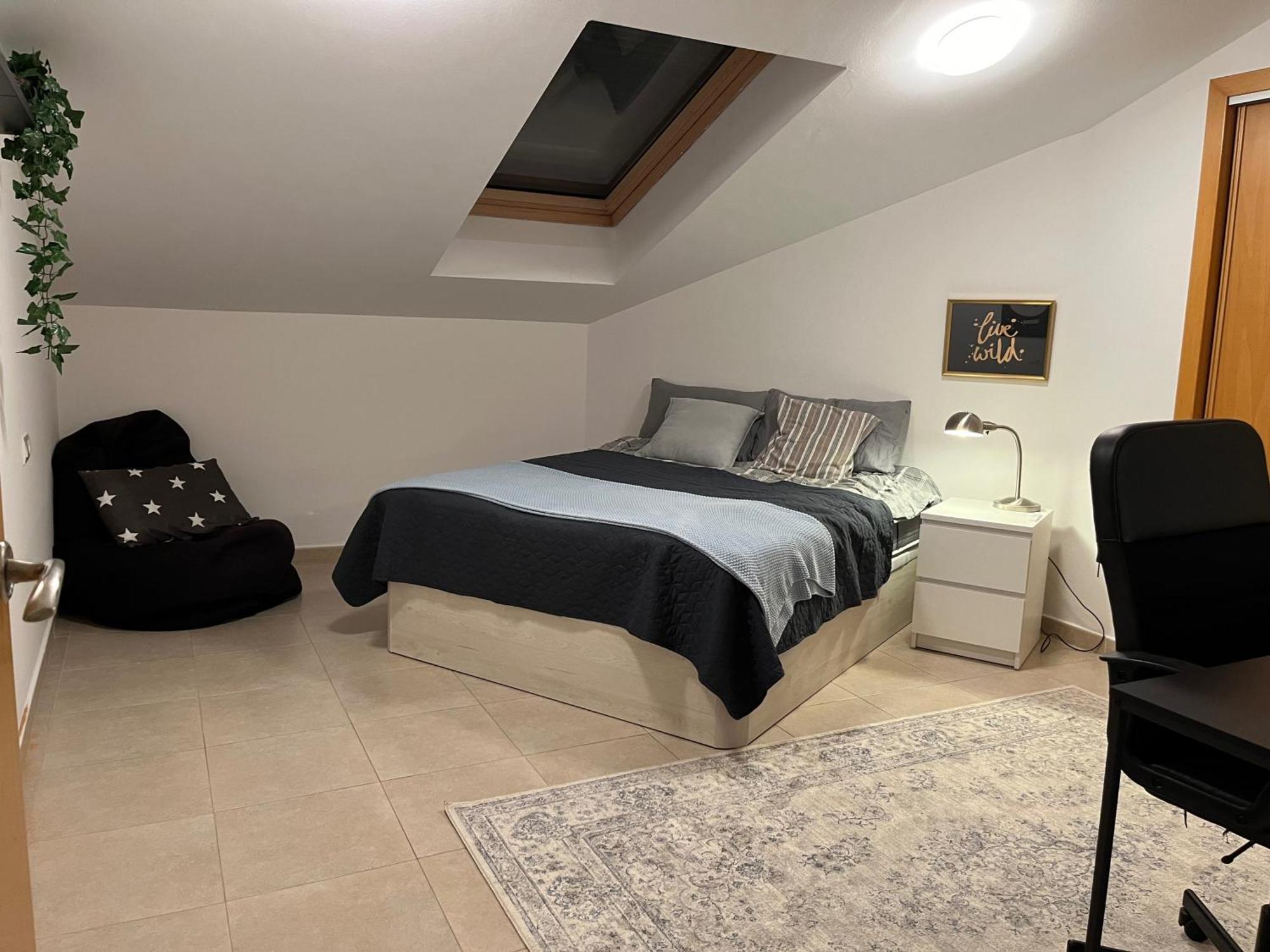 Spacious With 3 Bedrooms Apartment