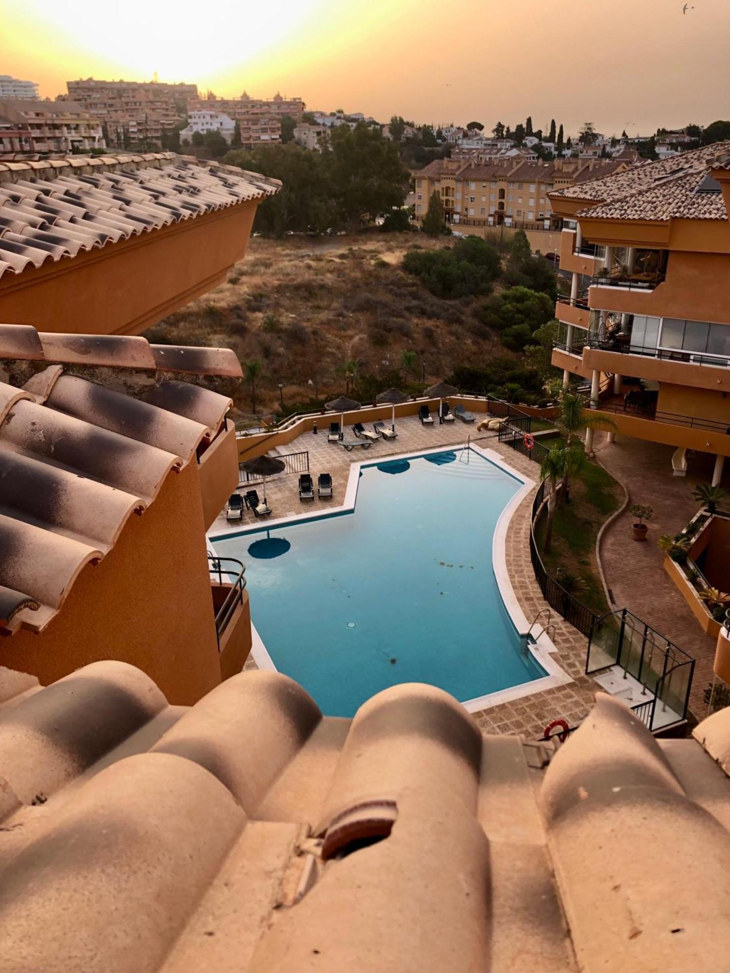 Spacious With 3 Bedrooms * Fuengirola