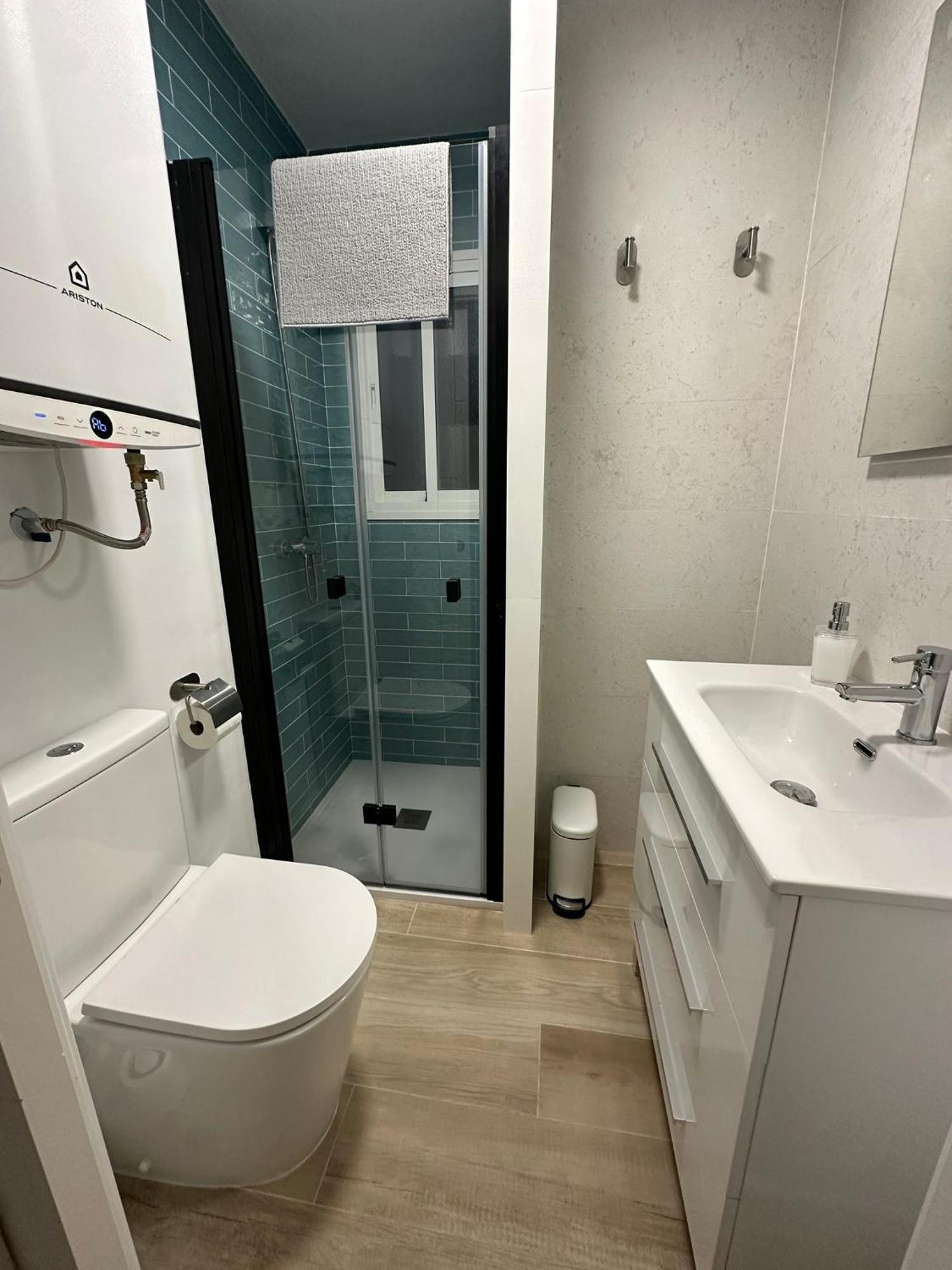 Boutique Old Town & With 2bed-2bath Apartment Fuengirola