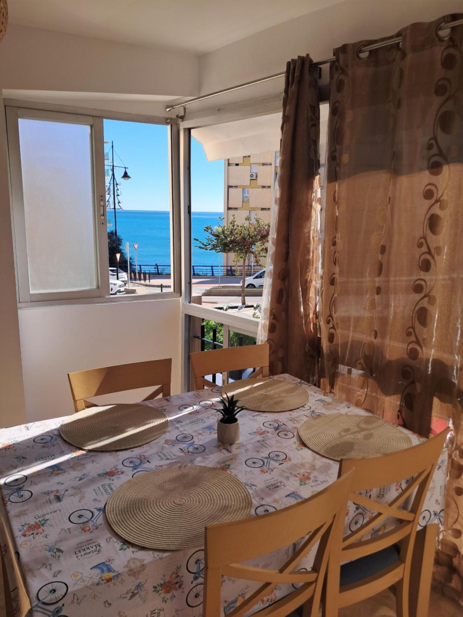 Brisas Del Mar Apartment
