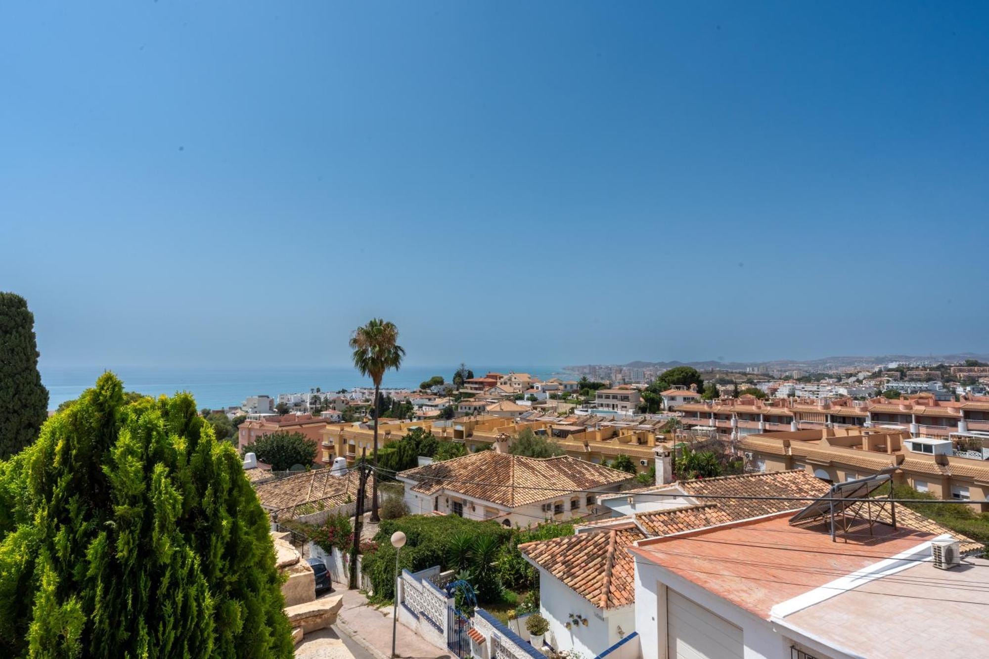 Spacious 3br With Pool And Sea Views - Hosted By Lapponia Villa *