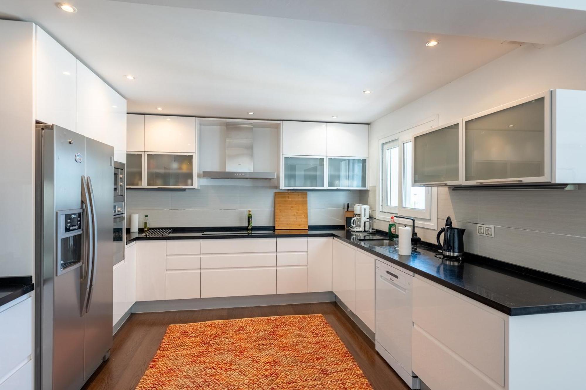 Spacious 3br With Pool And Sea Views - Hosted By Lapponia *