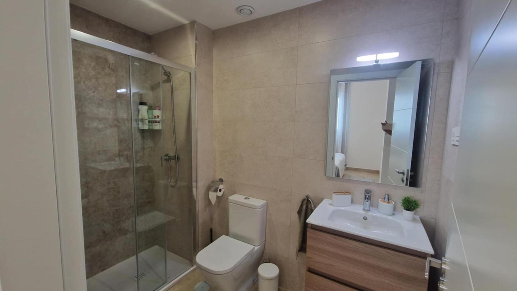 Seabreeze Haven - Winkler Apartment Fuengirola