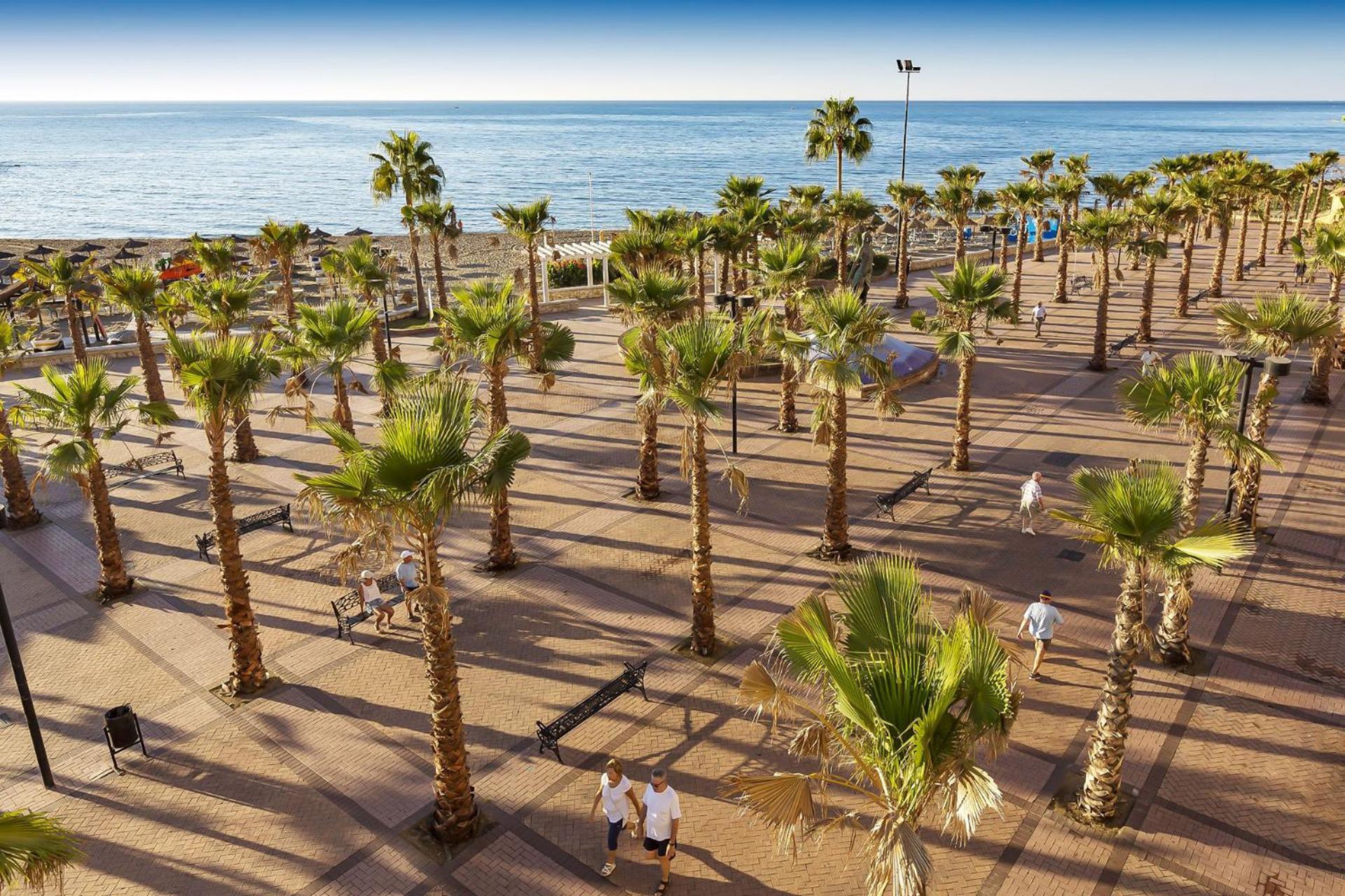 Centrobeach 250m From Apartment Fuengirola
