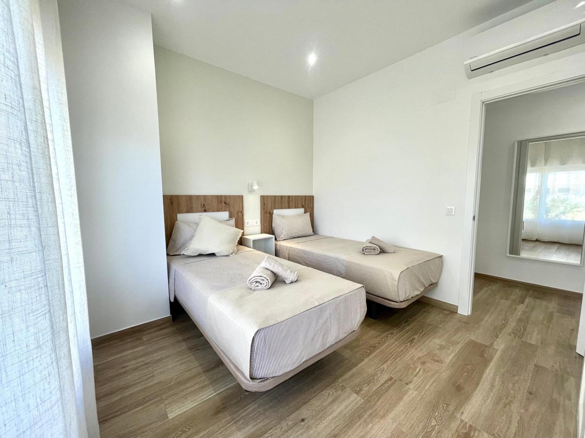 Suncoast Boliches Apartment *