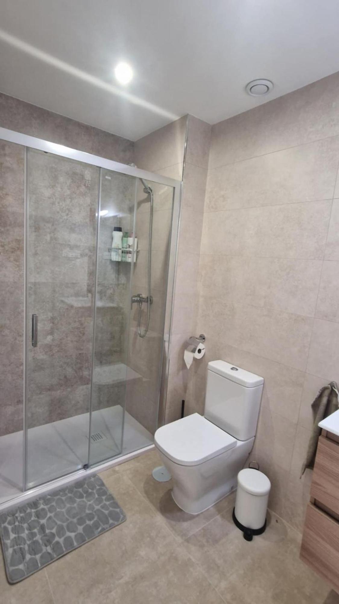 Seabreeze Haven - Winkler Apartment